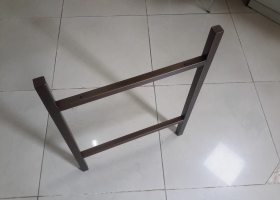 chân bàn, chân tủ 024/ 桌腳